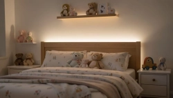 Noční orientační podsvícení postele, chodeb a zábradlí (bezpečný set, pásek+zdroj+ovladač)
