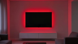 Ambientní podsvícení TV, herního koutku a PC monitoru (efektový set, pásek + zdroj + ovladač)