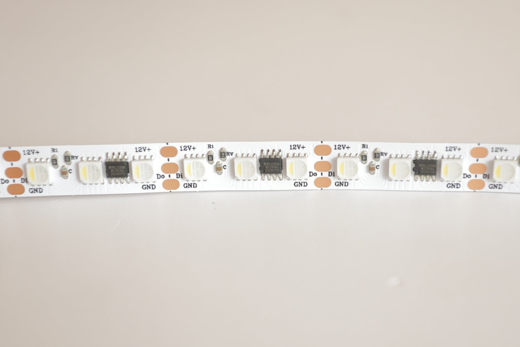 LED pásek digitální WS2814 RGBW, studená bílá, 12V, 84led/m, 1 metr, IP30