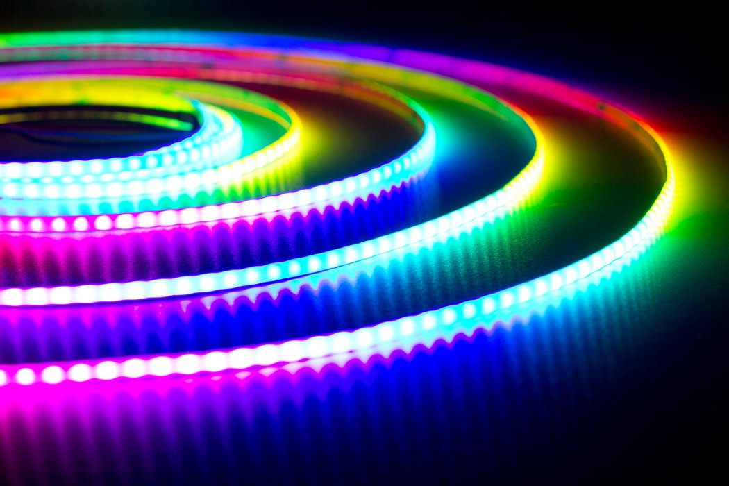Digitální COB LED pásek WS2812B, RGB, 5V, 160led/m, 5mm šířka, IP30
