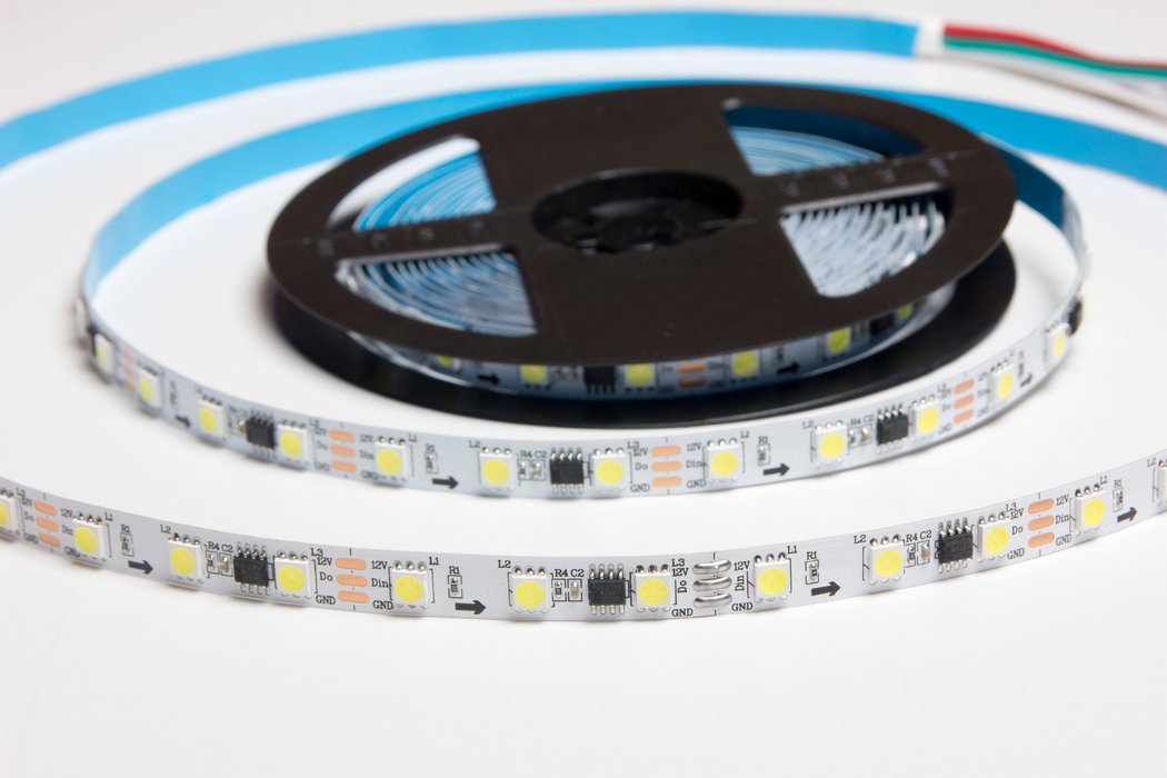 LED pásek digitální WS2811, běžící LED, 3000K, 12V, 60led/m, 1 metr